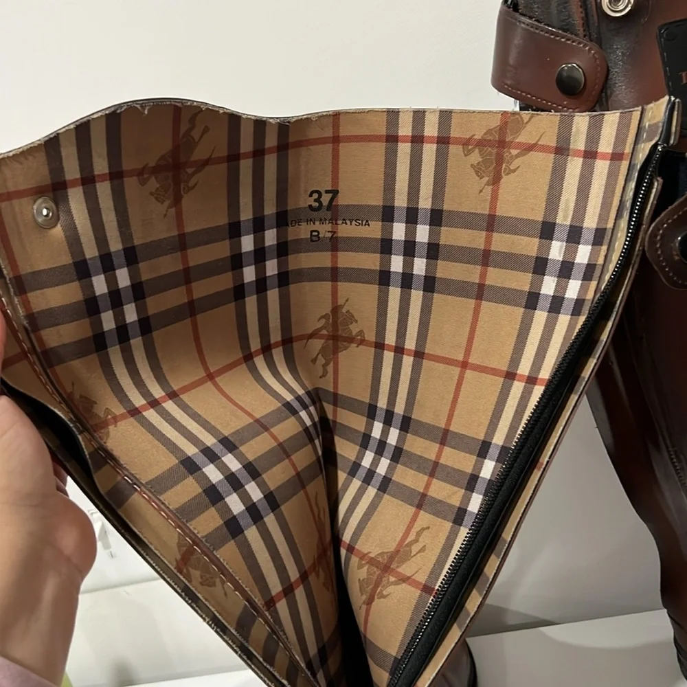 Burberry woman’s  Brown Riding Boots size 7